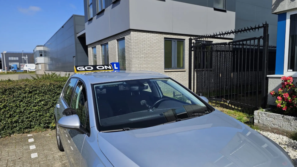 Finding the best driving school near me in Utrecht