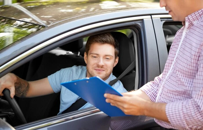 Wat is Rijschool Machtigen